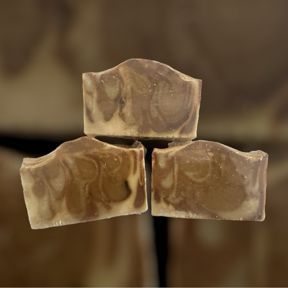 Tumeric Oatmeal Honey Soap - Picture 3 of 3